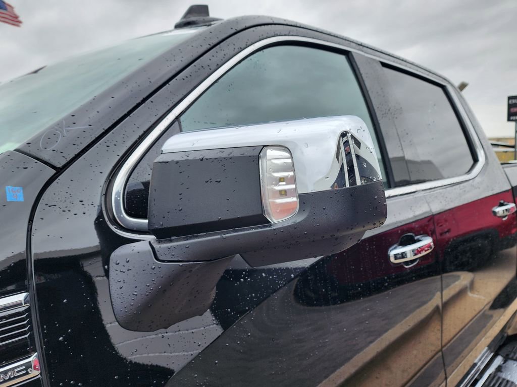 New 2026 GMC Sierra 1500 SLT image 13