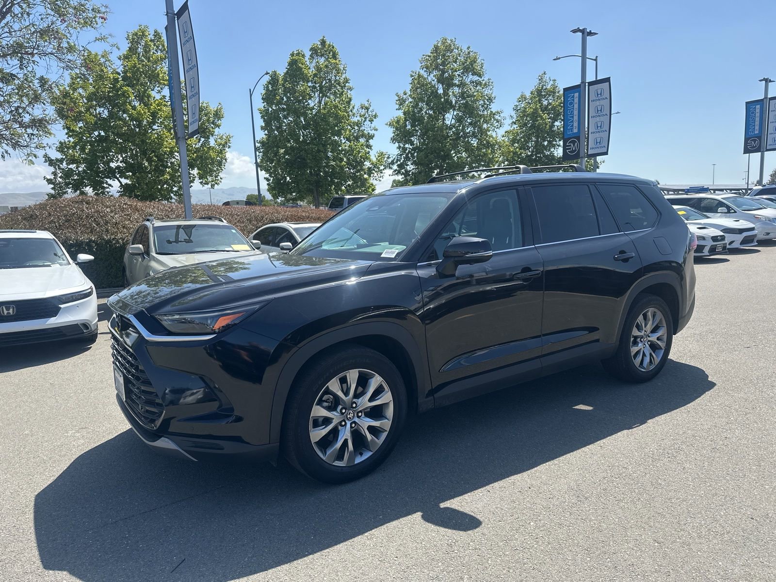 Used 2025 Toyota Grand Highlander FWD image 5