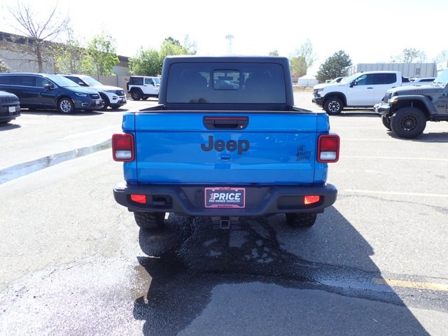 Used 2021 Jeep Gladiator Willys image 3