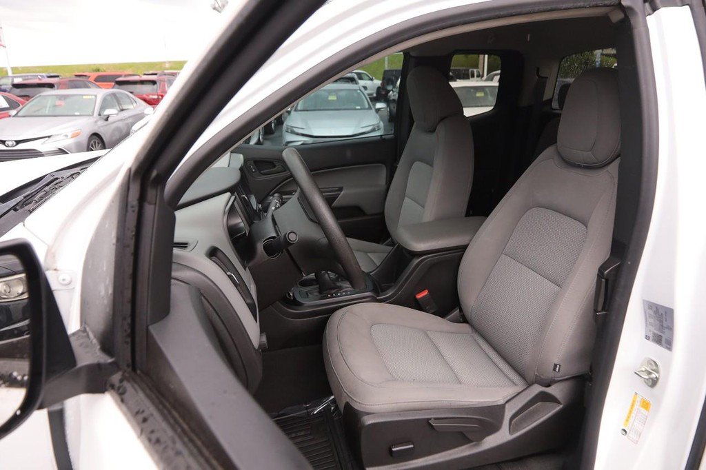 Used 2022 Chevrolet Colorado W/T RWD image 8