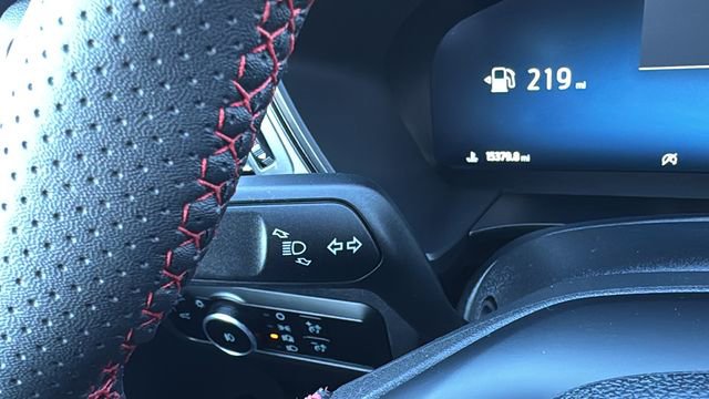 Certified 2024 Ford Escape ST-Line Elite w/ Premium Technology Package image 17