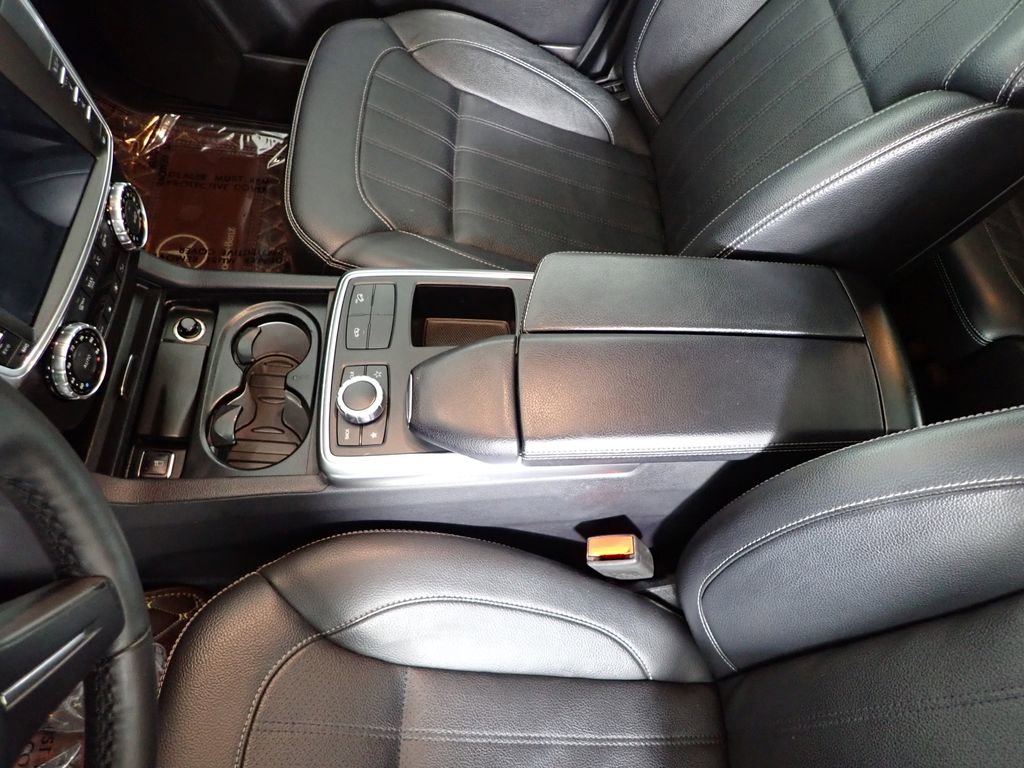Used 2014 Mercedes-Benz GL 450 4MATIC image 41