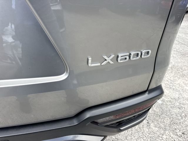 Used 2023 Lexus LX 600 F Sport w/ Accessory Package (Z1) image 26