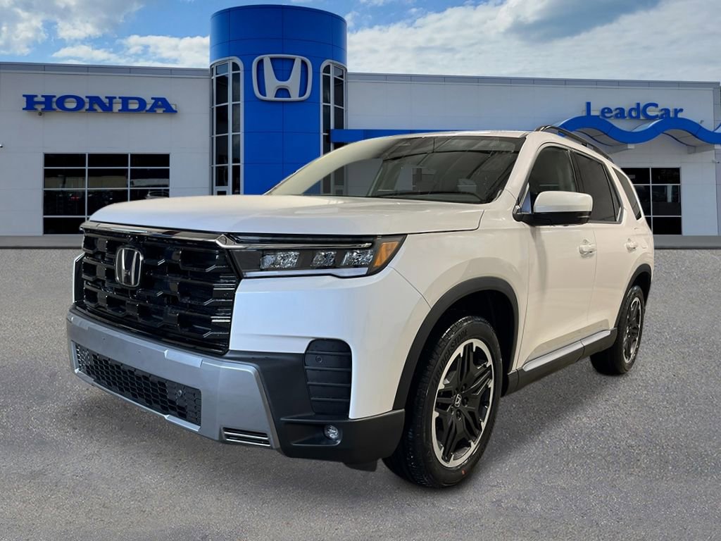New 2026 Honda Pilot Touring image 1