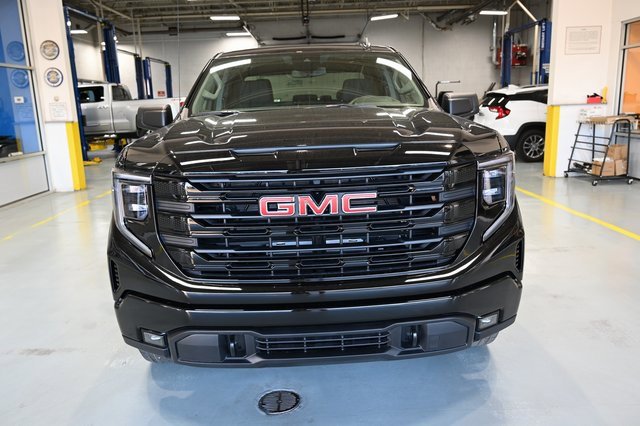 New 2026 GMC Sierra 1500 Elevation image 2