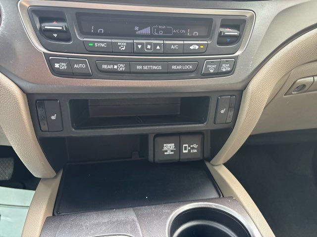 Used 2020 Honda Pilot EX image 32