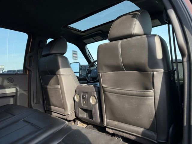 Used 2011 Ford F350 Lariat w/ Chrome Pkg image 16