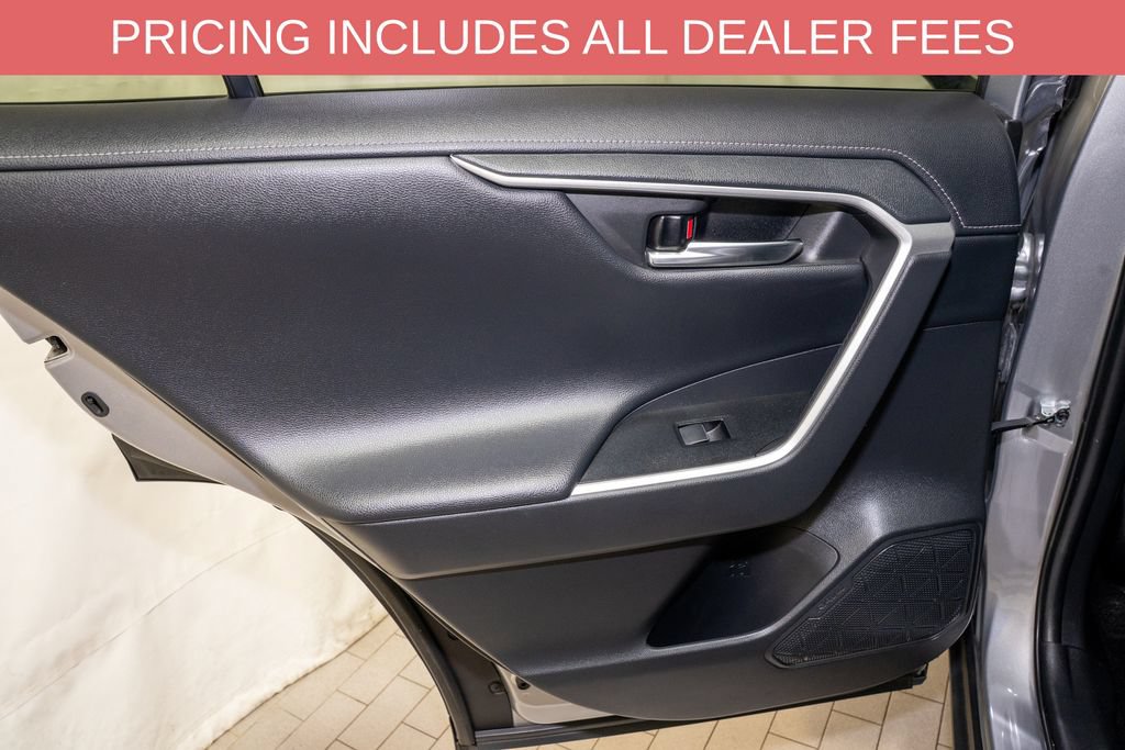 Used 2021 Toyota RAV4 Limited AWD/4WD image 11