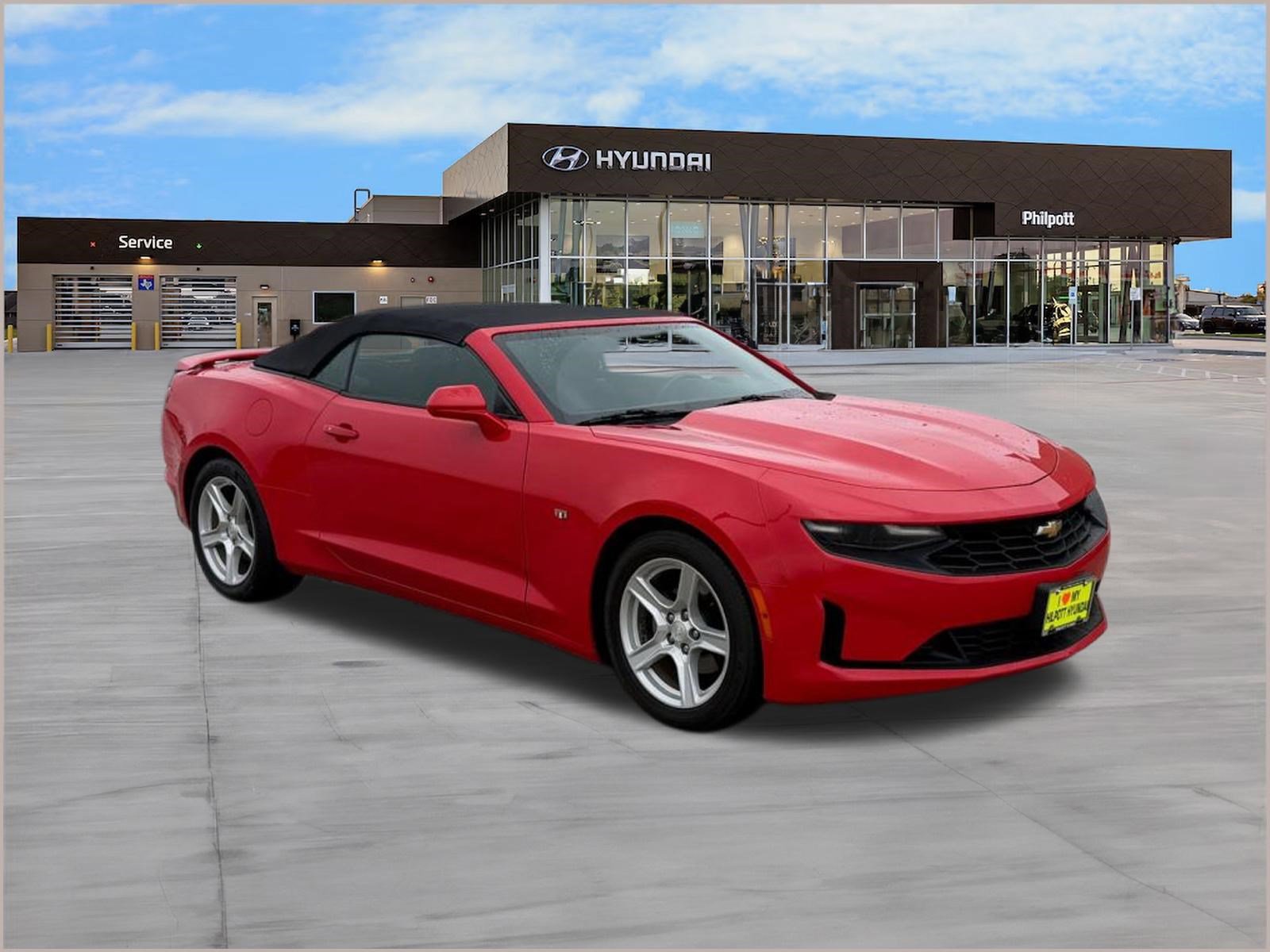 Used 2020 Chevrolet Camaro LT RWD image 7