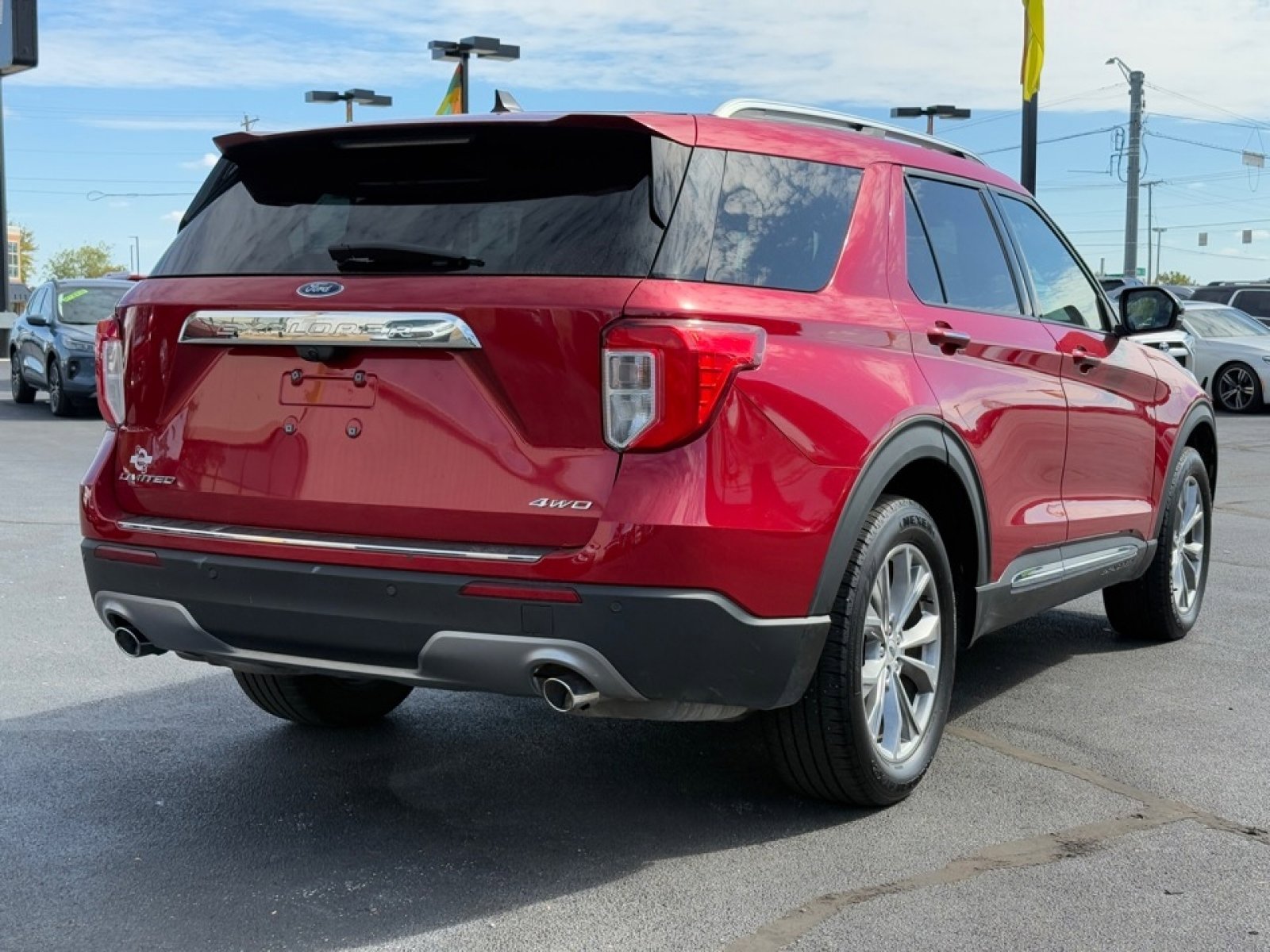 Used 2021 Ford Explorer Limited image 8