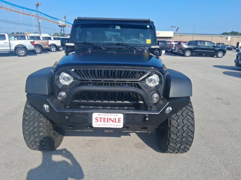 Used 2017 Jeep Wrangler Unlimited Sport AWD/4WD image 4