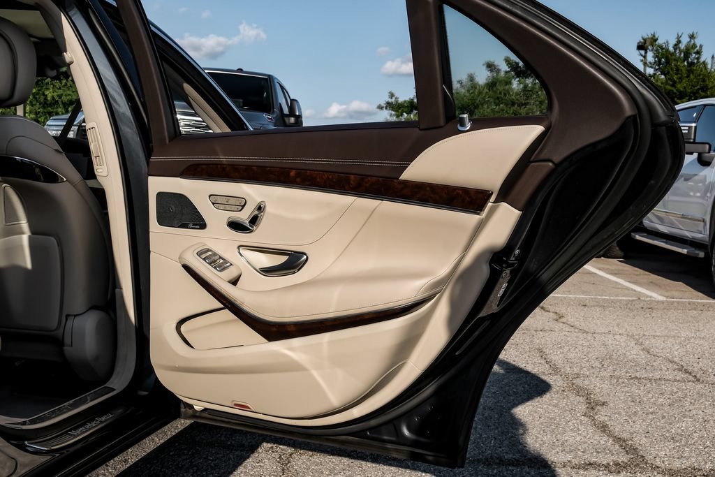 Used 2019 Mercedes-Benz S 560 Sedan image 55