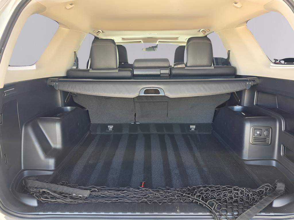 Used 2022 Toyota 4Runner SR5 Premium w/ Moonroof Package AWD/4WD image 12