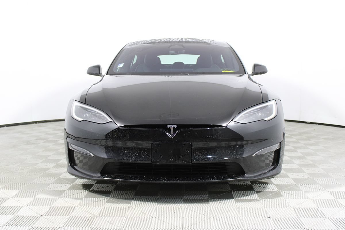 Used 2022 Tesla Model S Plaid AWD/4WD image 2
