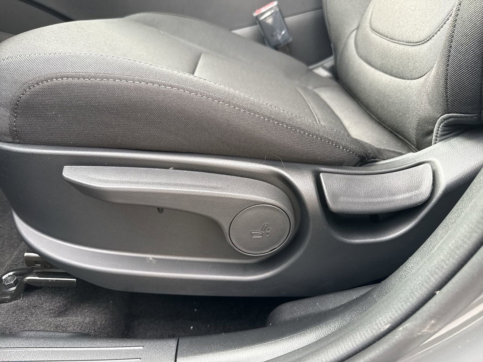 New 2026 Hyundai Tucson SE image 14