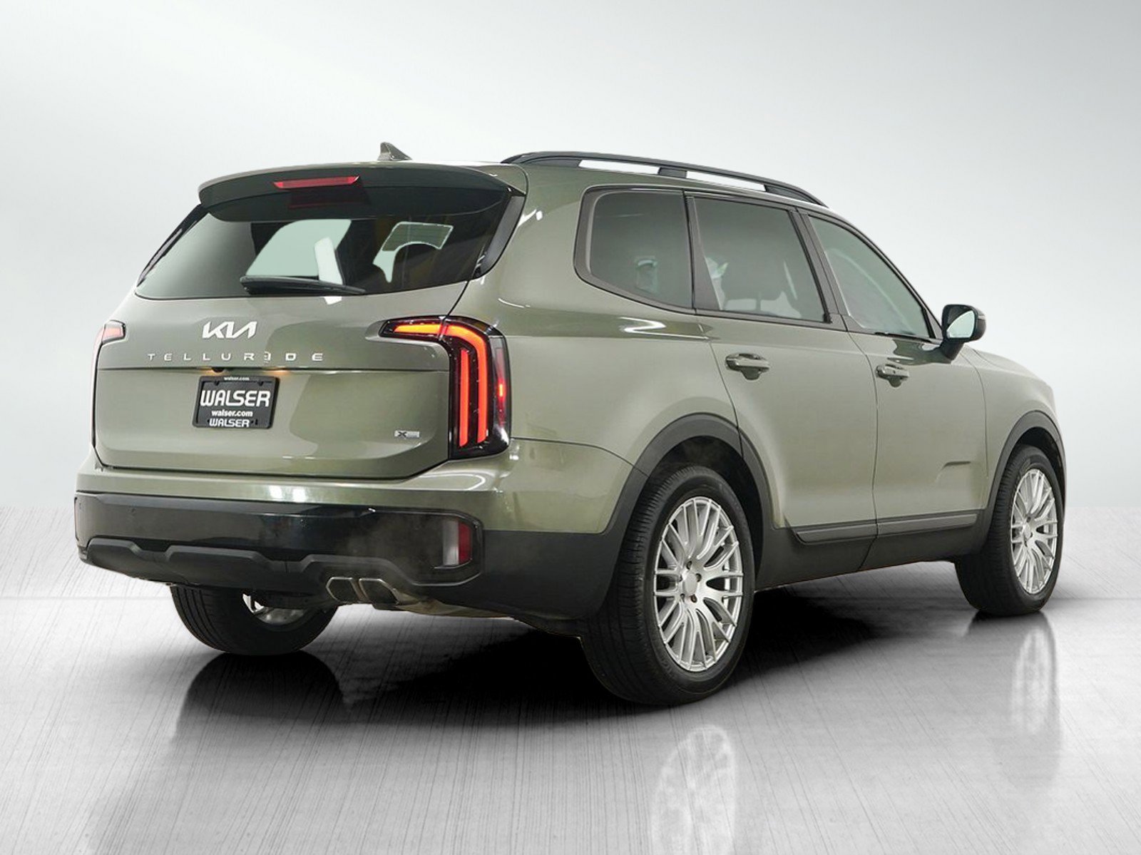 Used 2024 Kia Telluride EX X-Line image 6