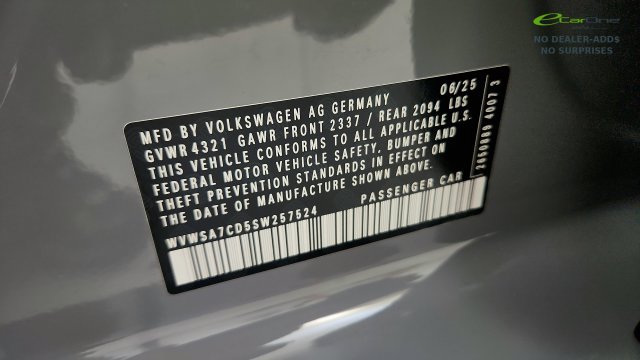 Used 2025 Volkswagen GTI SE FWD image 78