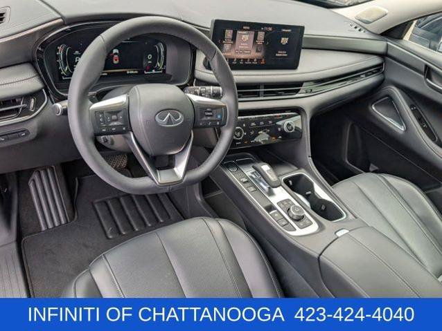 Certified 2024 INFINITI QX60 Luxe w/ Vision Package FWD image 4