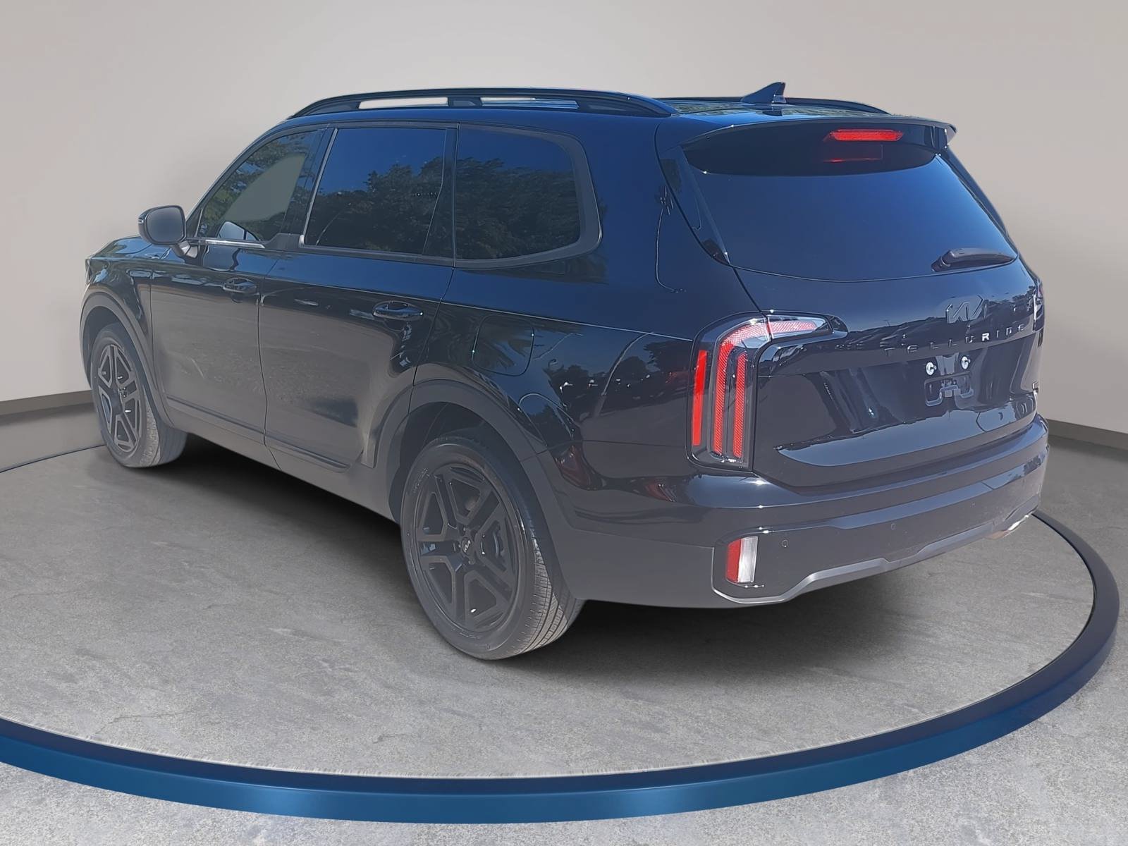 Used 2024 Kia Telluride EX X-Line AWD/4WD image 7