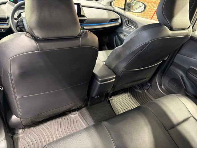 Used 2023 Toyota Prius XLE AWD/4WD image 27