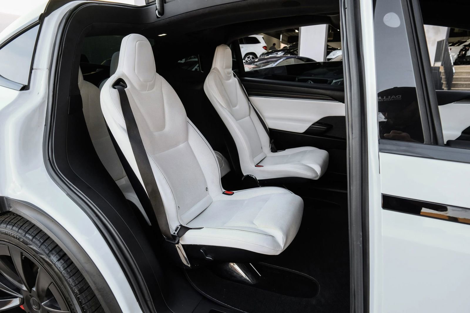 Used 2023 Tesla Model X Plaid image 46