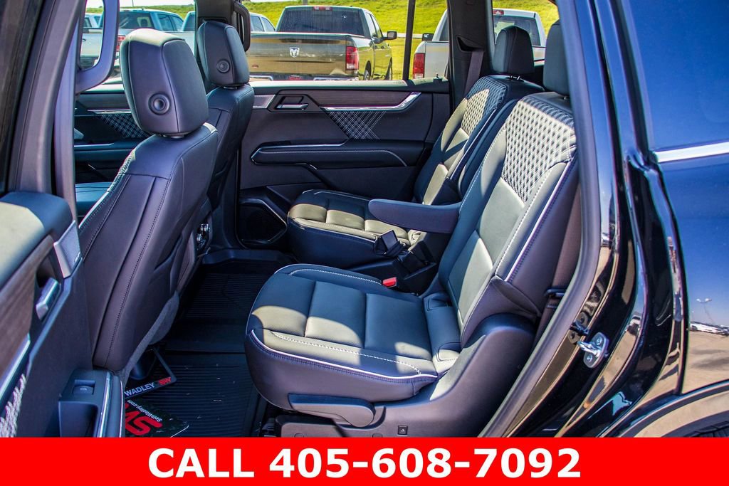 Used 2024 GMC Acadia Denali w/ Super Cruise Package image 21
