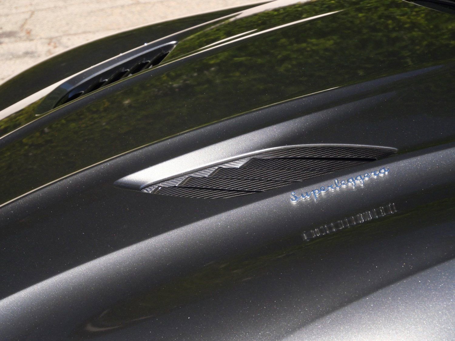 Used 2019 Aston Martin DBS Superleggera image 14