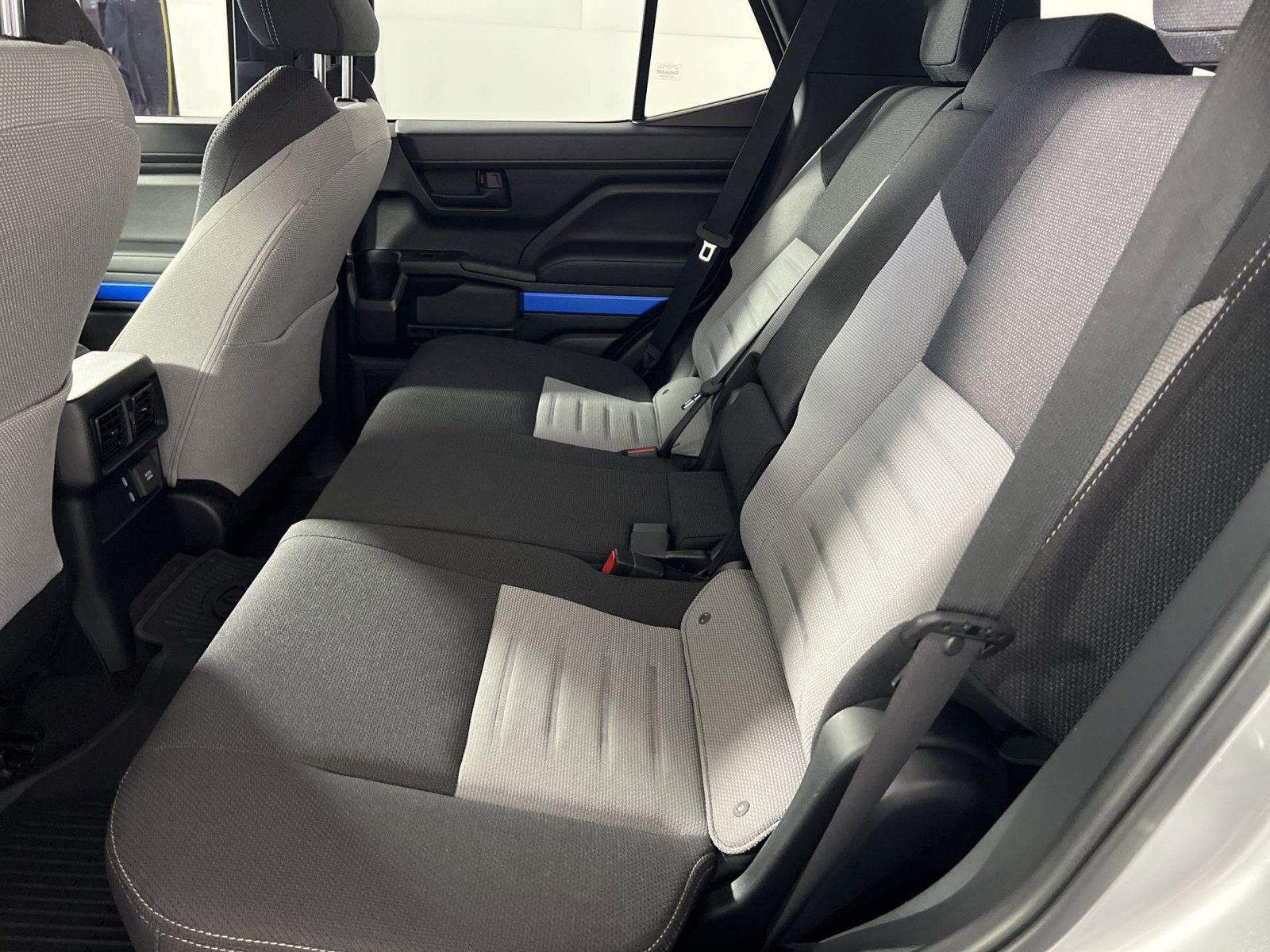 Used 2025 Toyota 4Runner TRD Off-Road image 25