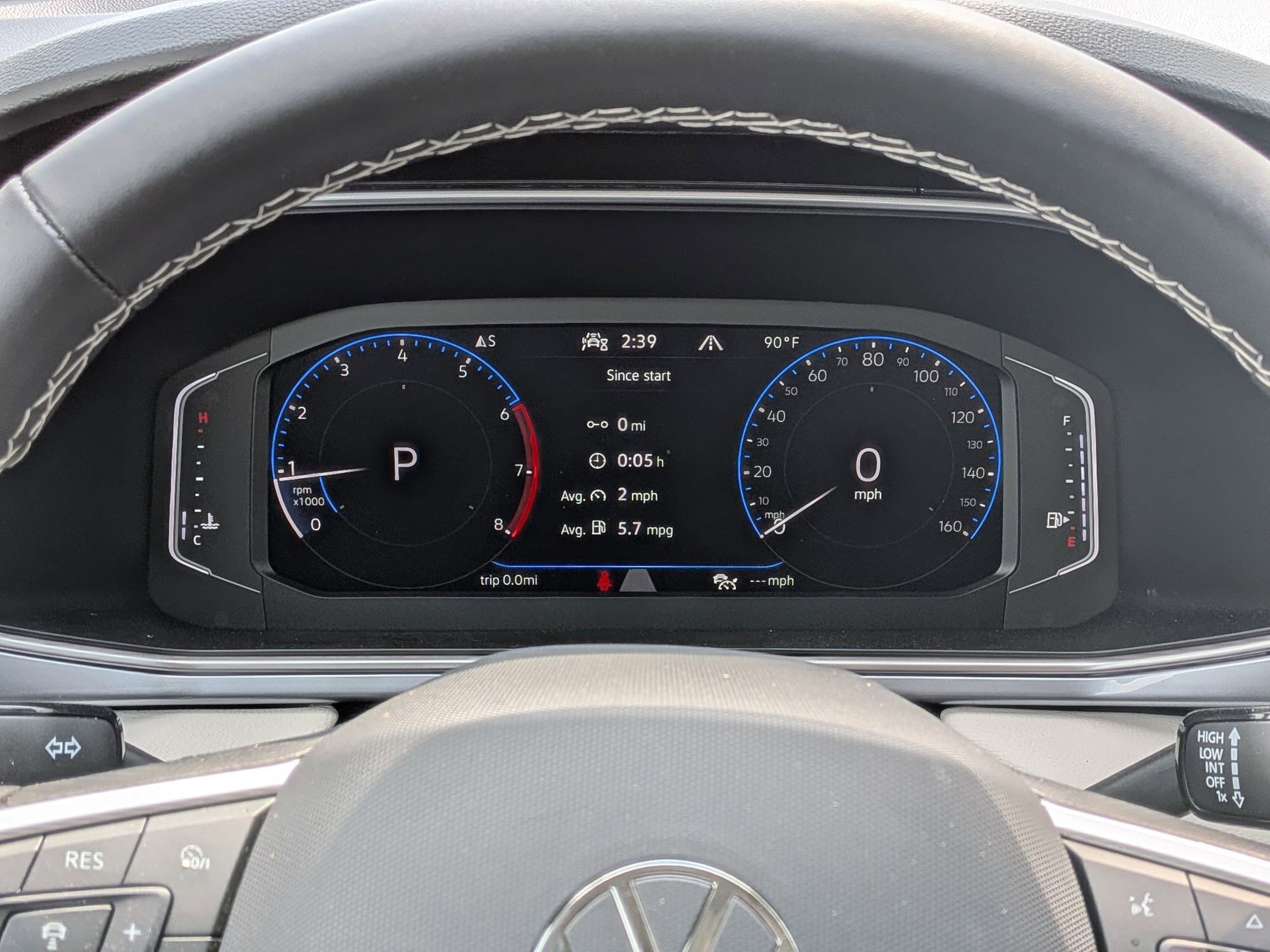 Used 2025 Volkswagen Taos SEL AWD/4WD image 20