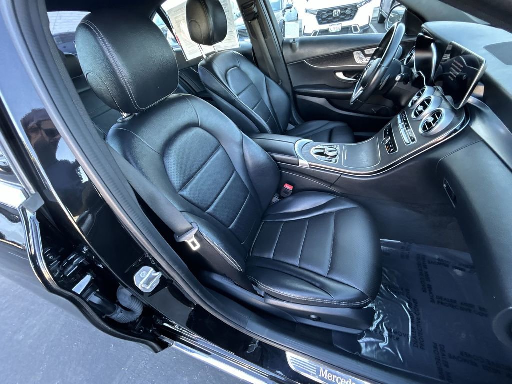 Used 2021 Mercedes-Benz C 300 C 300 w/ Premium Package image 24