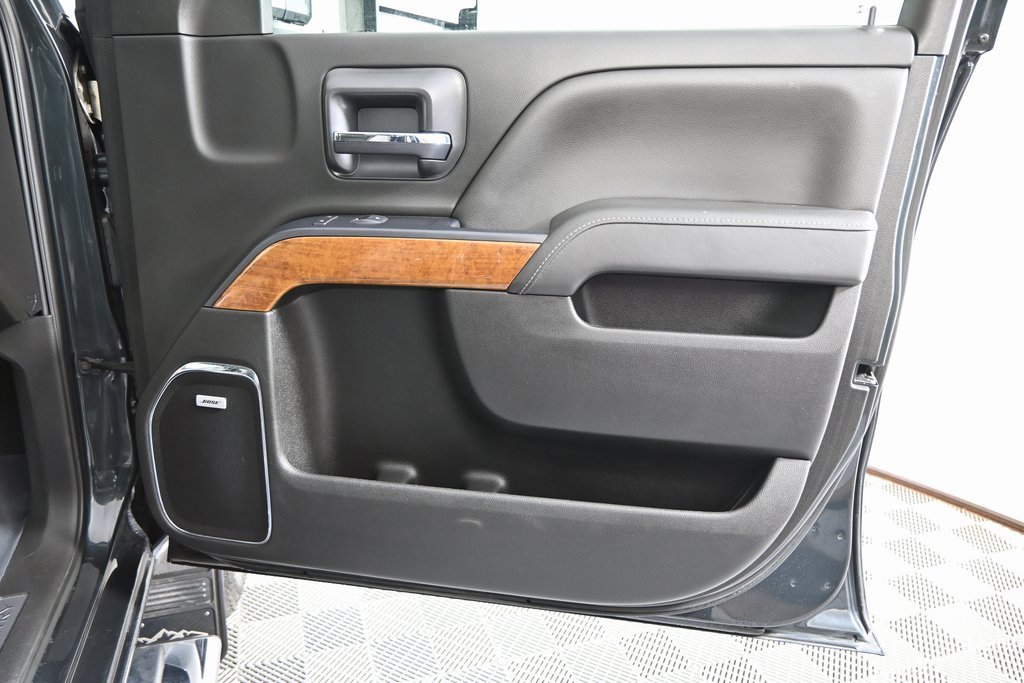 Used 2019 Chevrolet Silverado 3500 High Country w/ Duramax Plus Package image 17