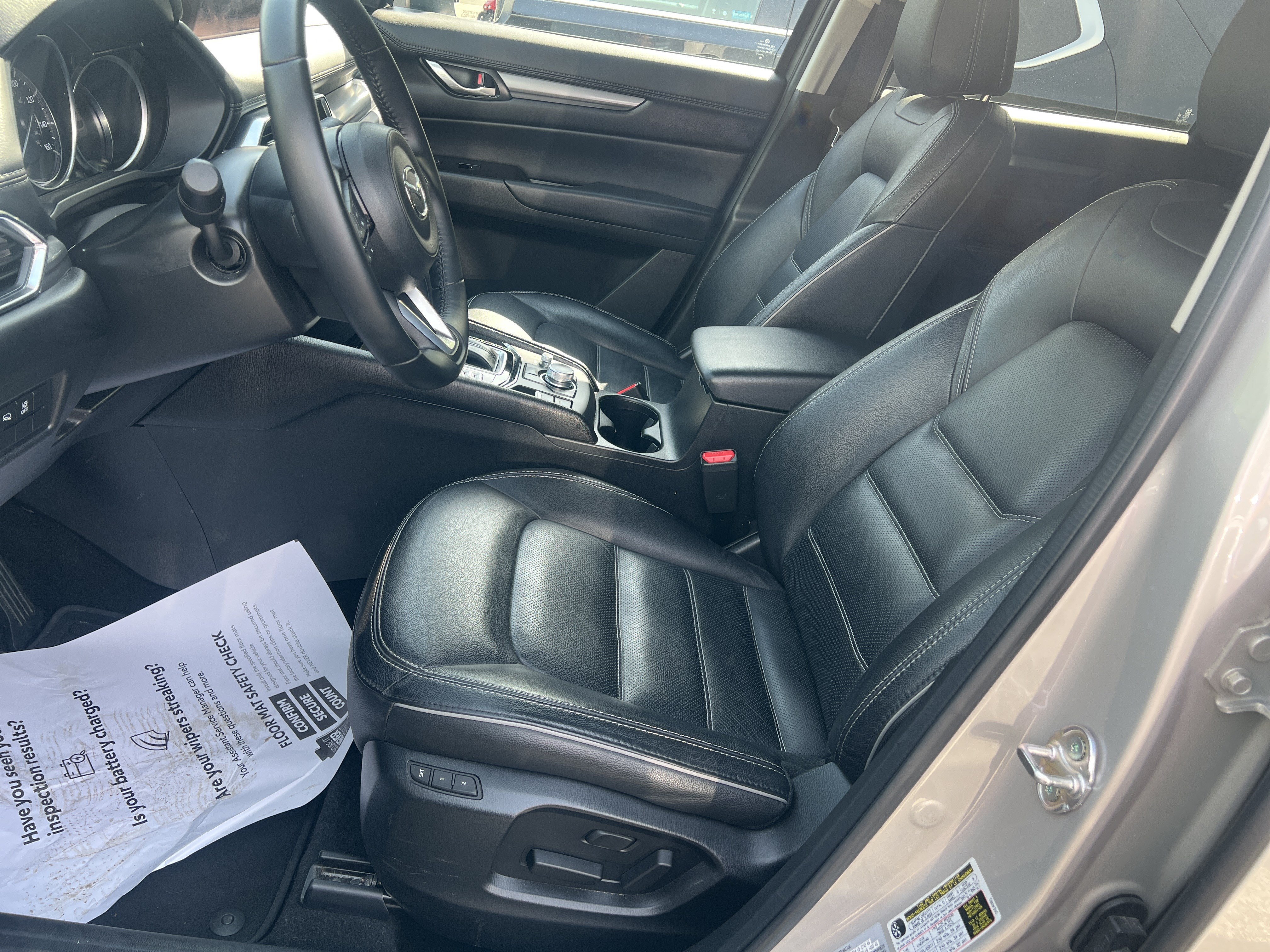 Used 2025 MAZDA CX-5 AWD 2.5 S w/ Preferred Package image 7