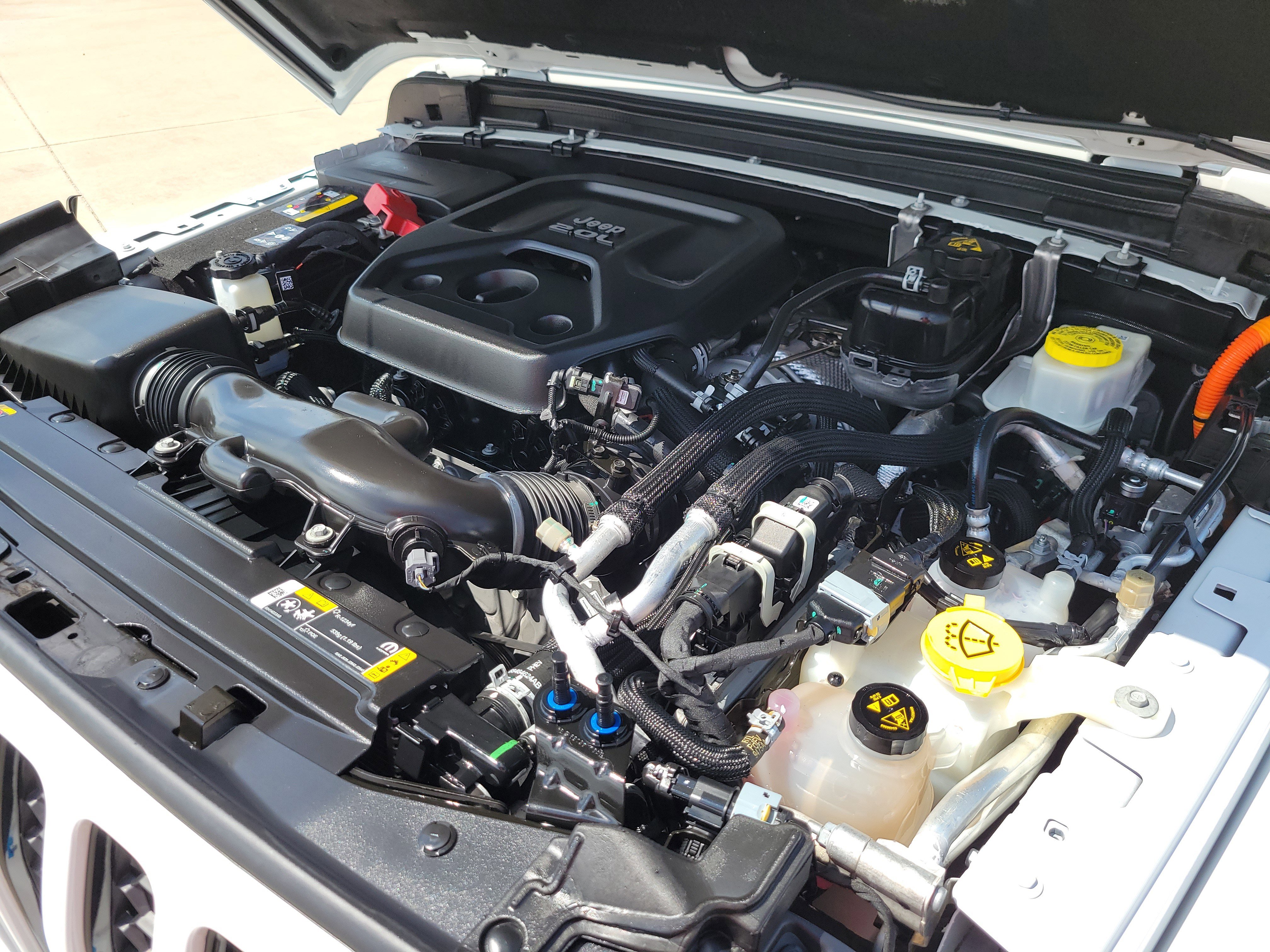 Used 2022 Jeep Wrangler Unlimited Sahara image 30