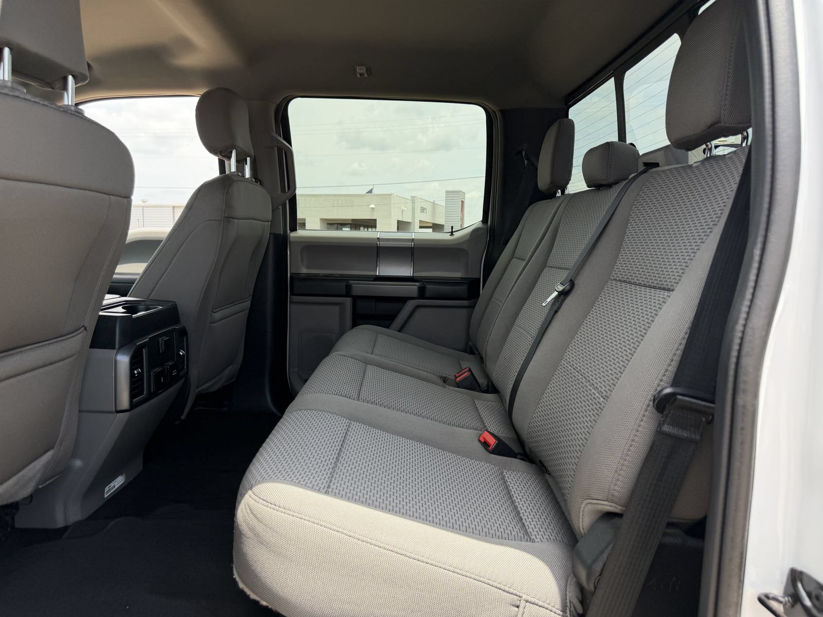 Used 2020 Ford F250 XLT w/ XLT Premium Package AWD/4WD image 27