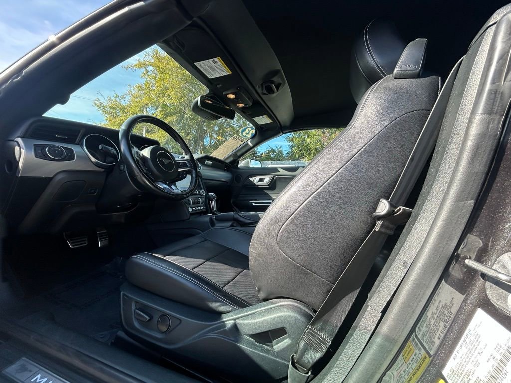 Used 2023 Ford Mustang Premium image 14
