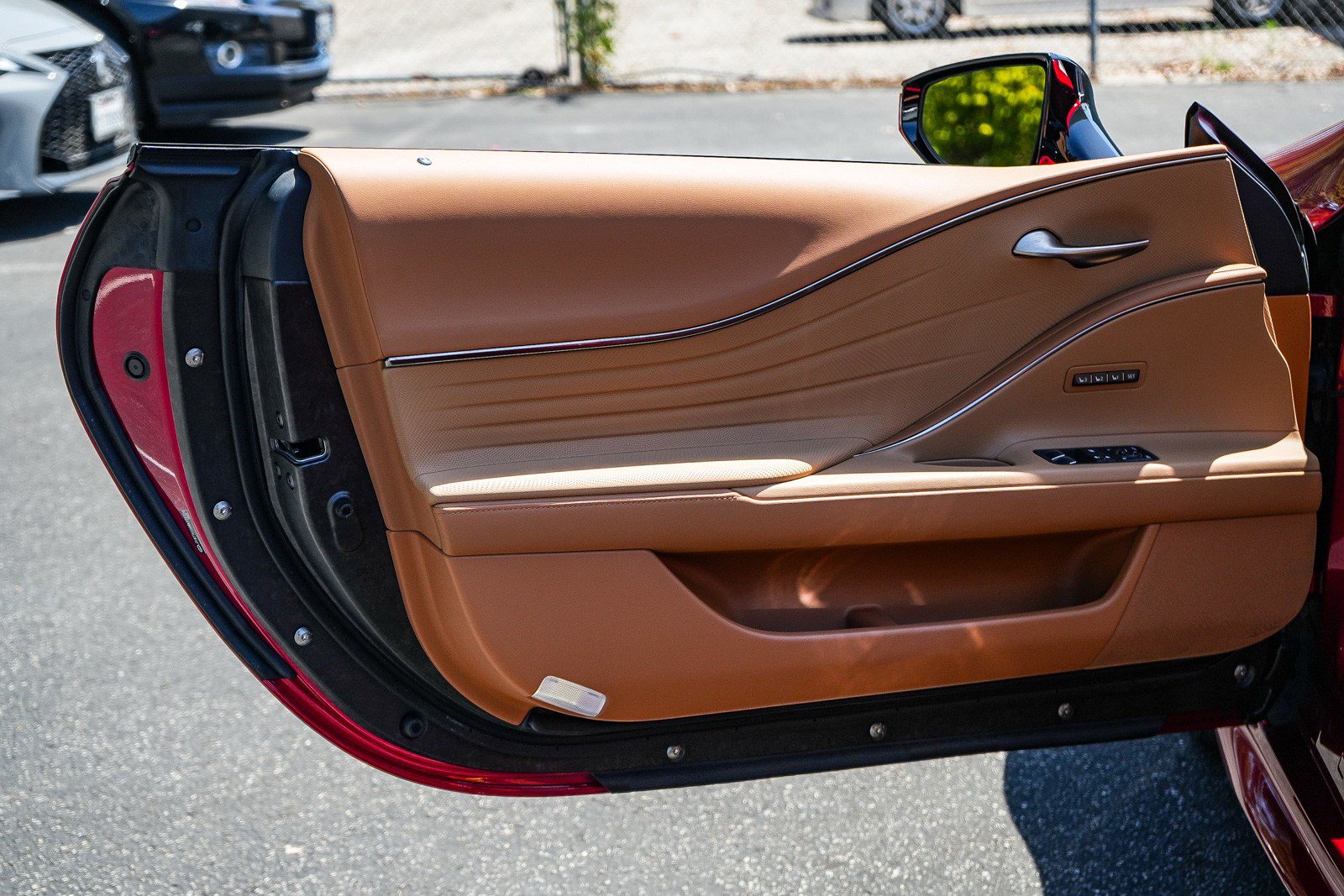 Used 2021 Lexus LC 500 Convertible w/ Touring Package RWD image 24