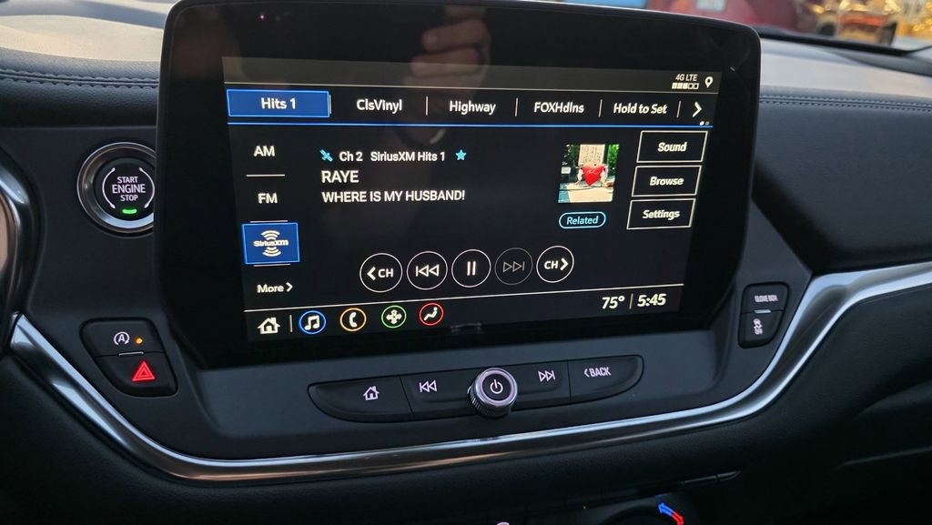 New 2026 Chevrolet Blazer LT w/ Convenience Package FWD image 20