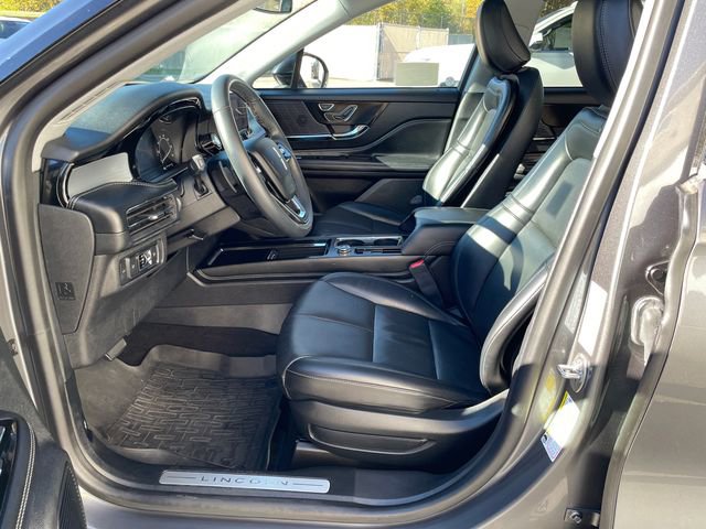 Used 2021 Lincoln Corsair AWD w/ Premium Package image 40