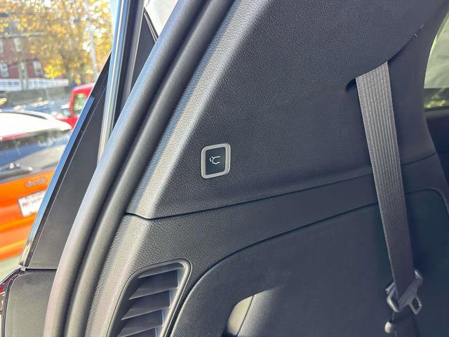 New 2026 Chrysler Pacifica Select image 8