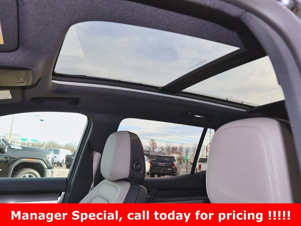 New 2026 GMC Terrain Elevation w/ Elevation Premium Package image 8