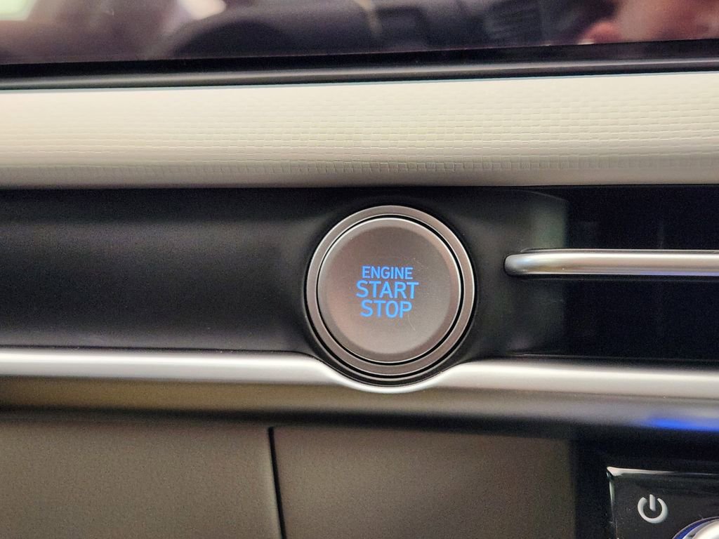 New 2026 Hyundai Tucson SEL FWD image 16