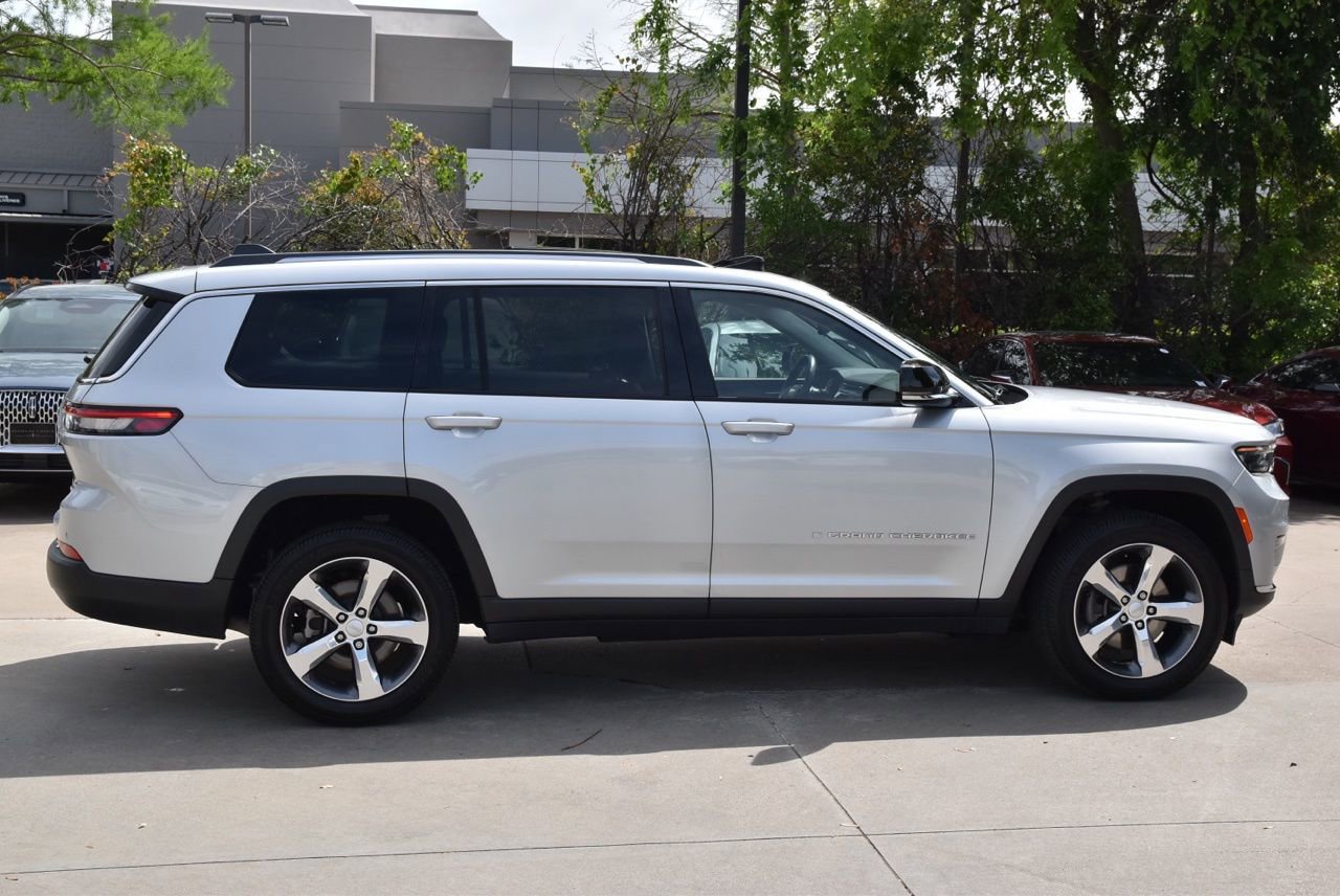 Used 2021 Jeep Grand Cherokee L Limited AWD/4WD image 6