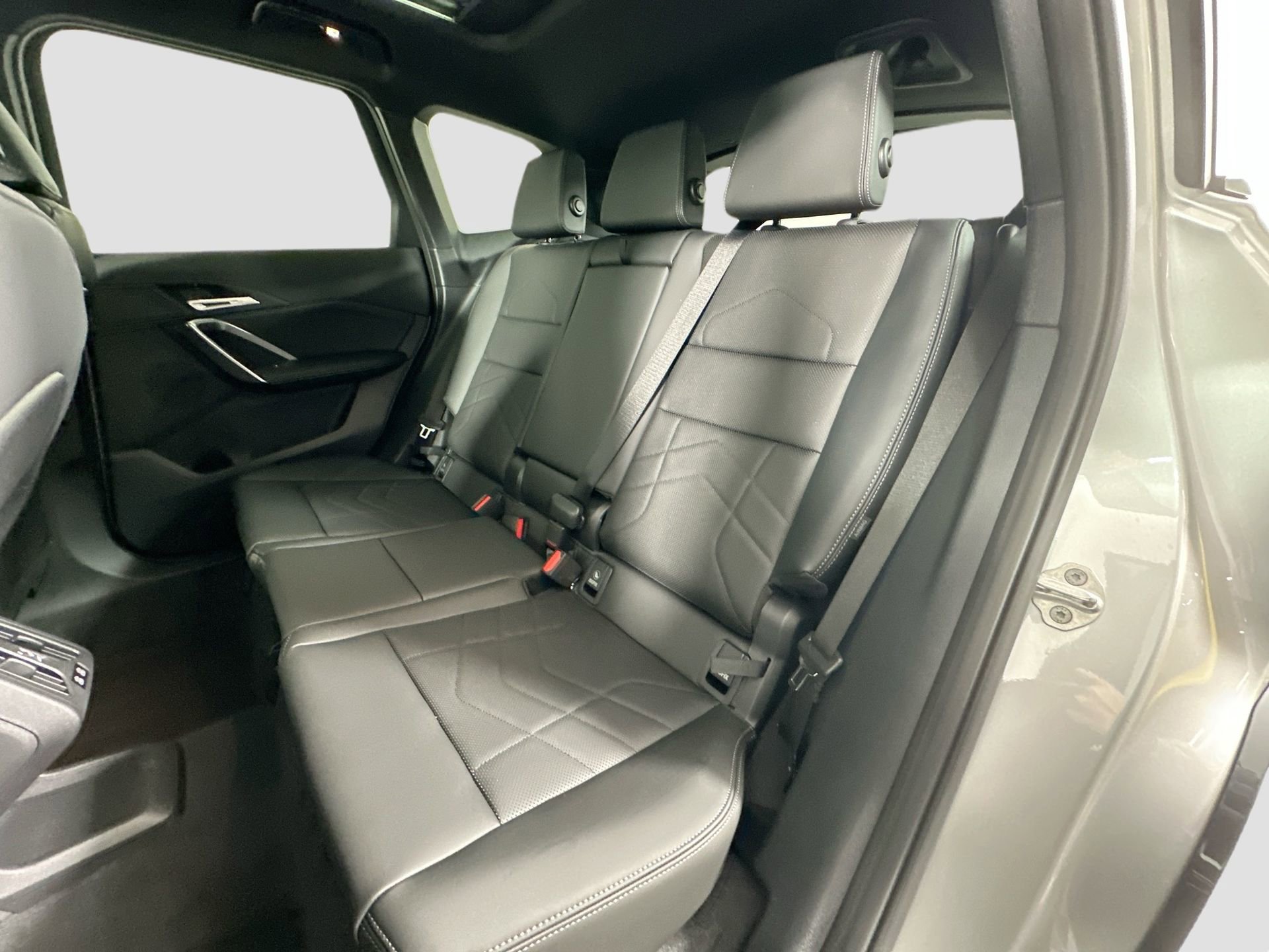 New 2026 BMW X1 xDrive28i w/ Technology Package image 24