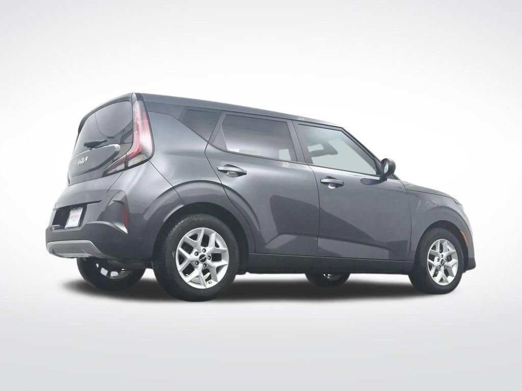 Used 2024 Kia Soul LX w/ Option Group 015 FWD image 34