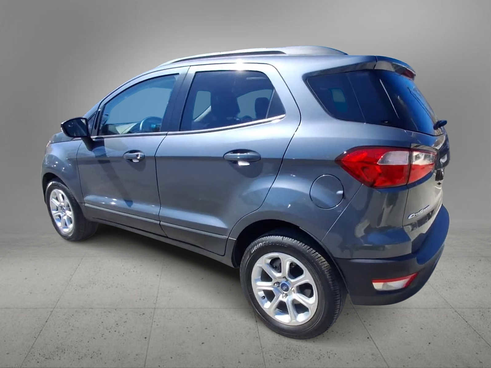 Used 2020 Ford EcoSport SE image 6