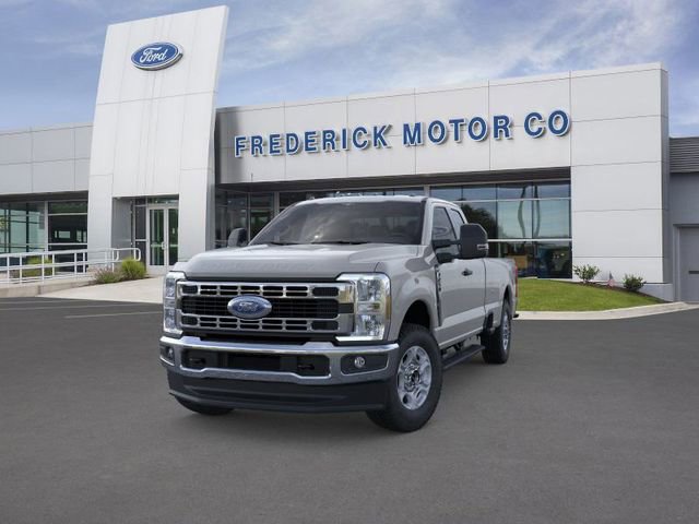 New 2026 Ford F250 XLT w/ FX4 Off-Road Package image 2