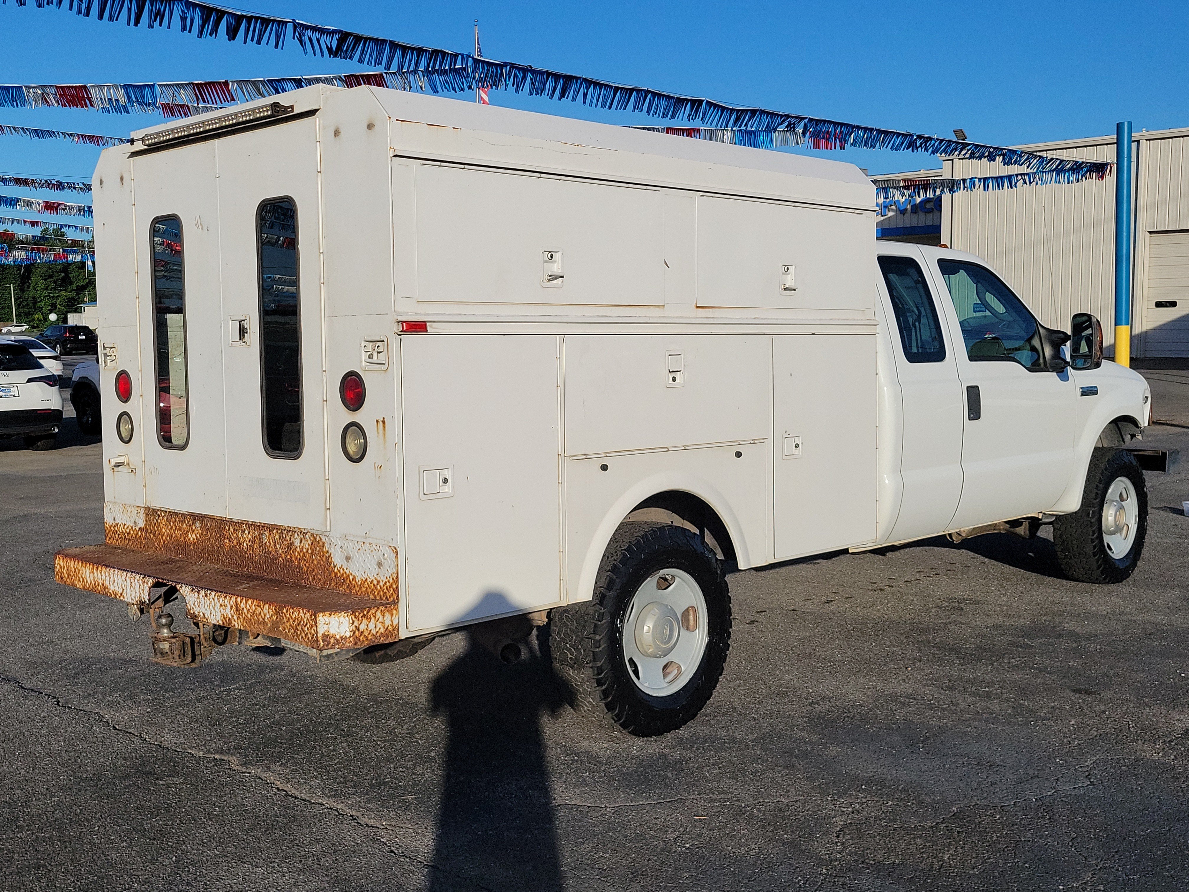 Used 2005 Ford F350 XL AWD/4WD image 5
