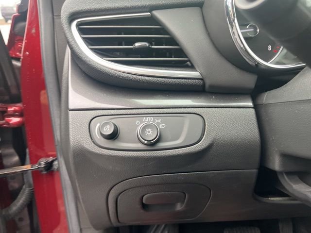 Used 2022 Buick Encore Preferred w/ Safety Package image 20