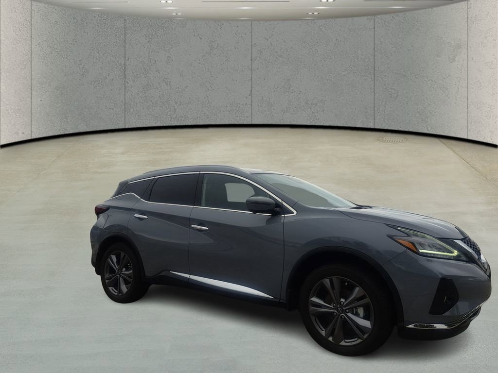 Used 2024 Nissan Murano Platinum w/ Cargo Package image 3