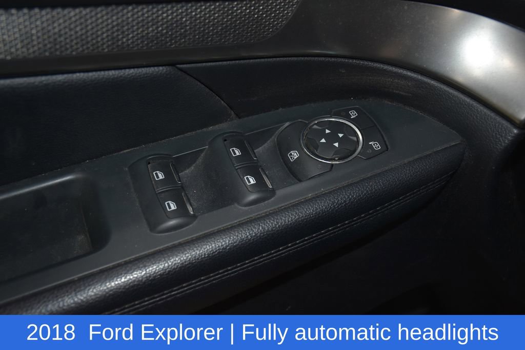 Used 2018 Ford Explorer XLT w/ Equipment Group 202A AWD/4WD image 22